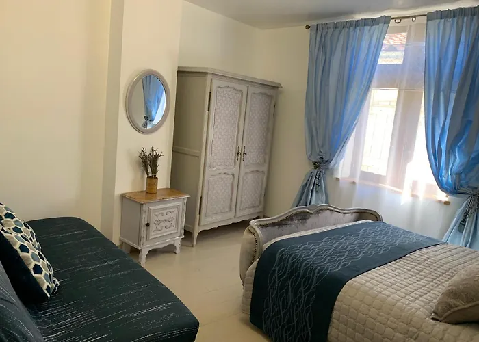 Maison Du Roy/ Upper Cambers Apartamento Saint-Antonin