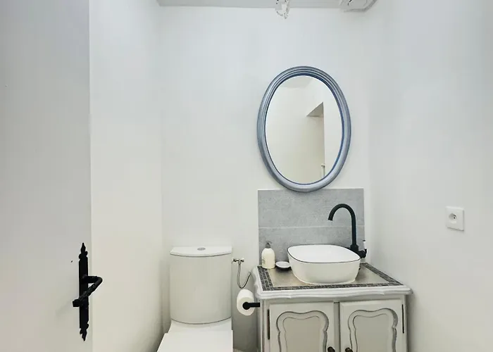 Maison Du Roy/ Upper Cambers Saint-Antonin