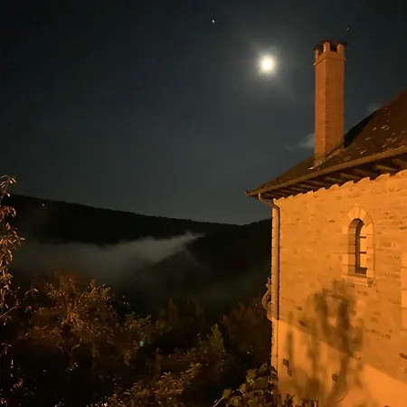 Maison Du Roy/ Upper Cambers Lägenhet Saint-Antonin