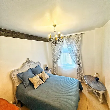 Maison Du Roy/ Upper Cambers * Saint-Antonin-Noble-Val