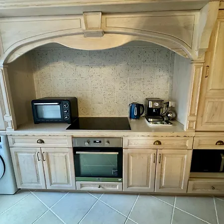 Apartament Maison Du Roy/ Upper Cambers Saint-Antonin-Noble-Val