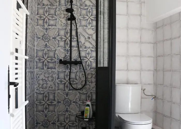 Maison Du Roy/ Upper Cambers Apartment *