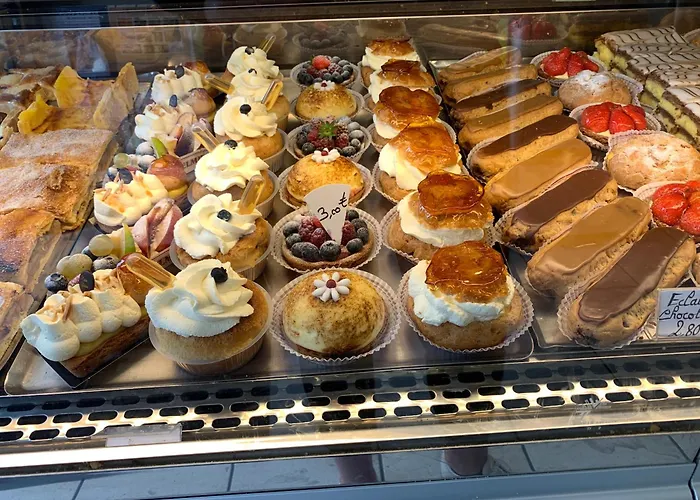 Maison Du Roy/ Upper Cambers