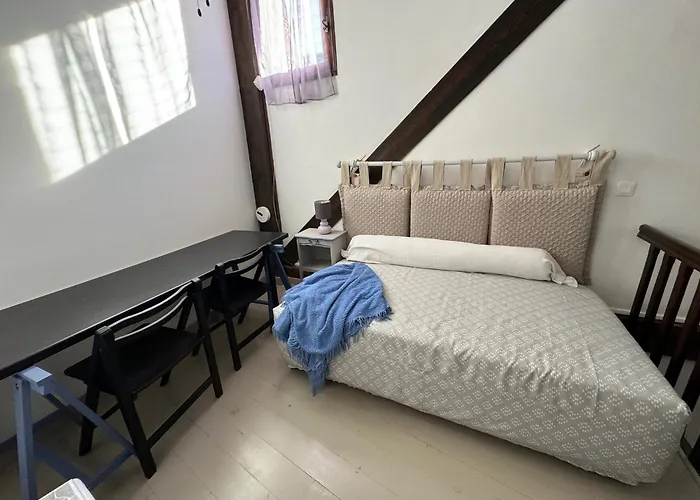 Appartamento Maison Du Roy/ Upper Cambers Saint-Antonin