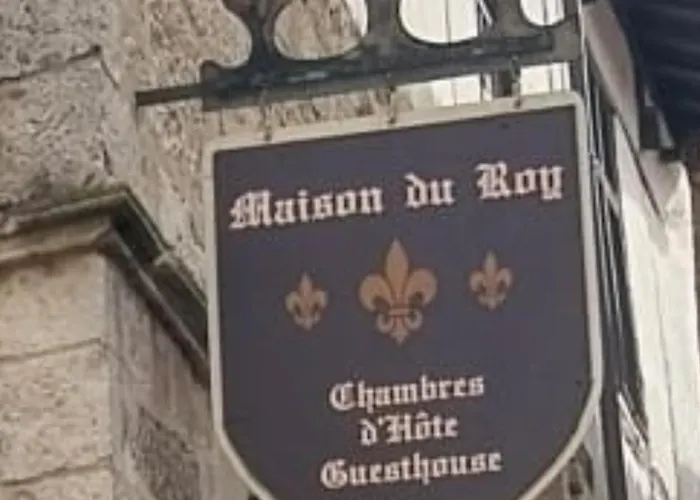 Maison Du Roy/ Upper Cambers Apartment Saint-Antonin